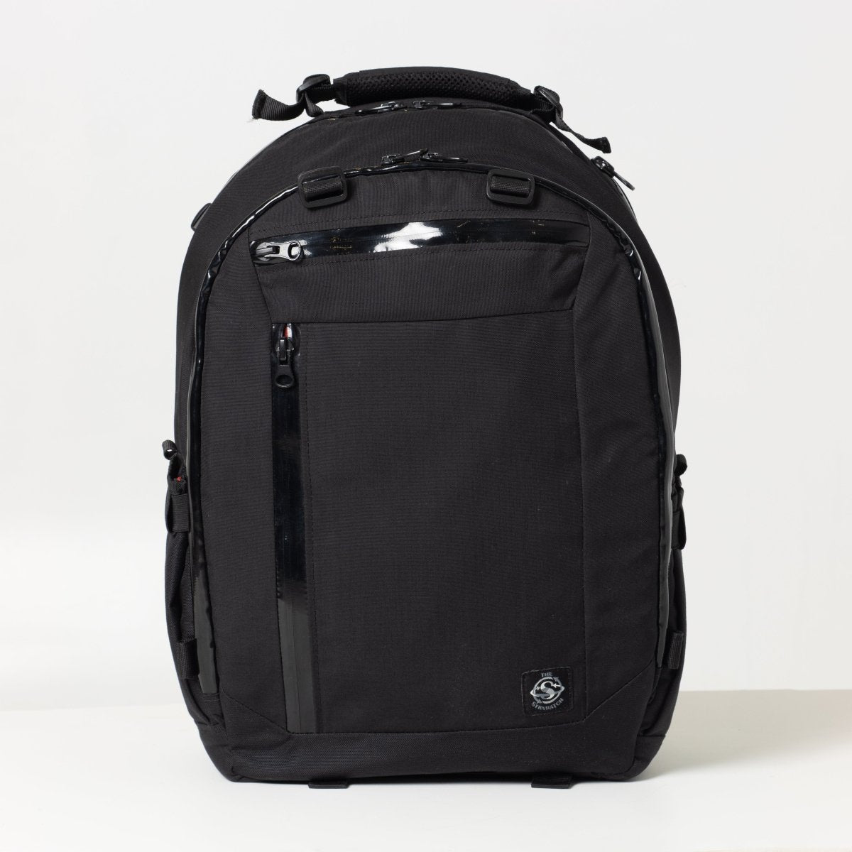 thestrnwatch.comCustomizable Backpack for Work & Travel